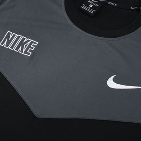 Conjunto - Nike Repeat Preto E Cinza