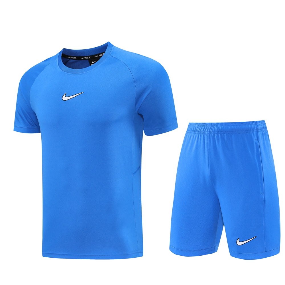 Conjunto 2026 - Nike Camisa + Short - Azul claro