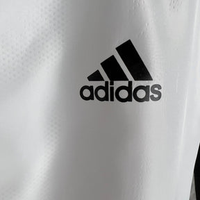 Jaqueta Corta-Vento - Adidas 2023 branco e preto com capuz