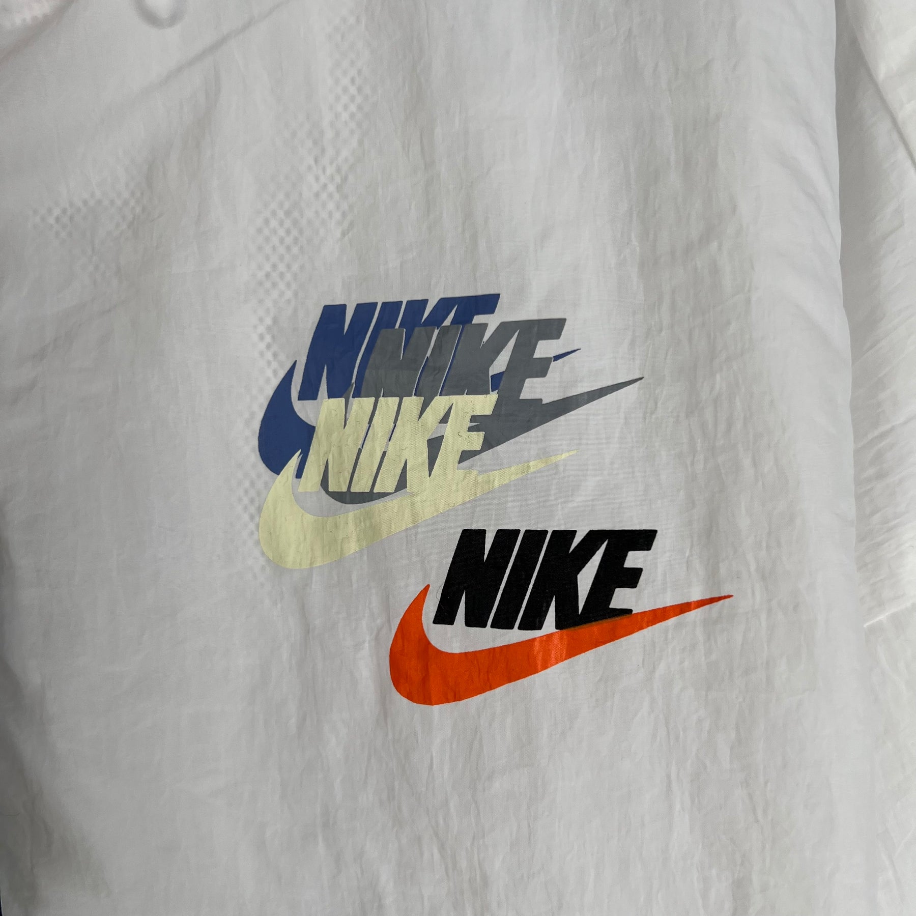 Jaqueta Corta-Vento - Nike 2023 branco com capuz