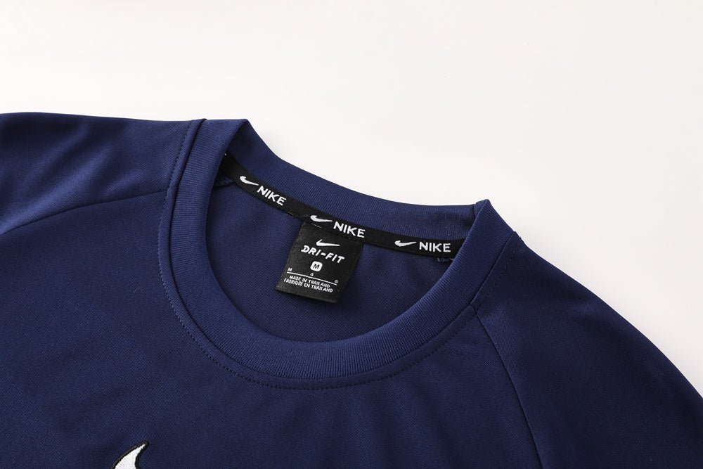 Conjunto 2026 - Nike Camisa + Short - Azul escuro