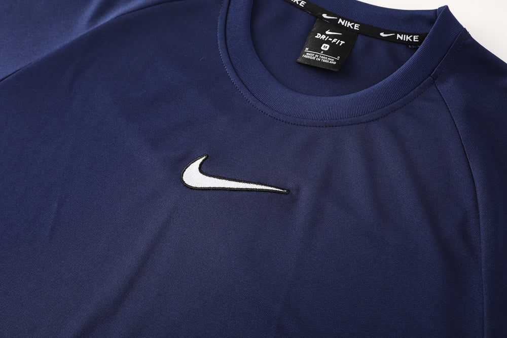 Conjunto 2026 - Nike Camisa + Short - Azul escuro