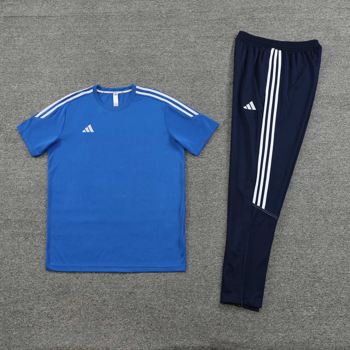 Conjunto Camisa + Calça - Adidas Azul e azul escuro