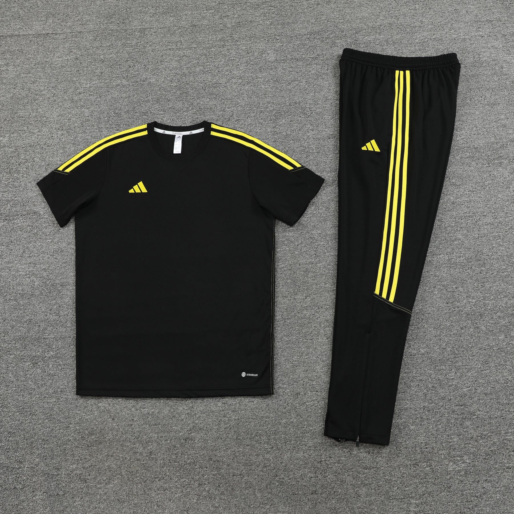 Conjunto Camisa + Calça - Adidas Preto com amarelo