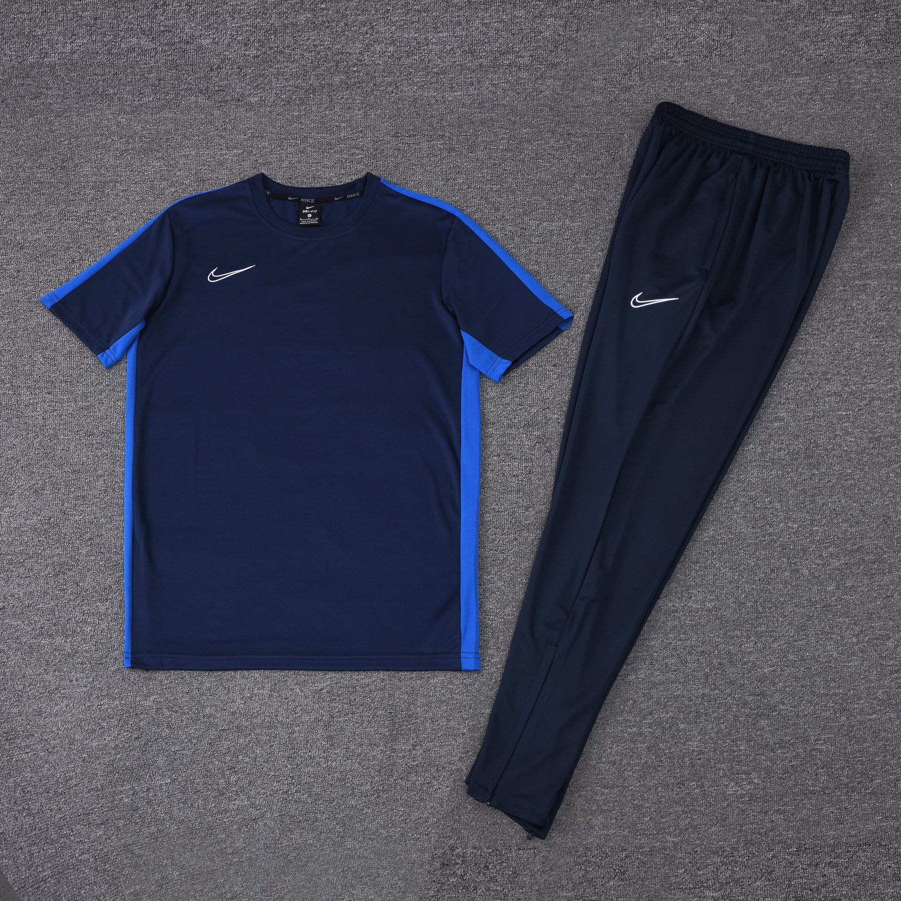 Conjunto Camisa + Calça - Nike Azul escuro