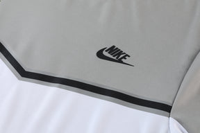 Conjunto Camisa + Calça - Nike Cinza claro com branco