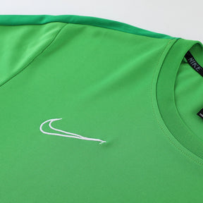 Conjunto - Nike Camisa+Short Verde com preto