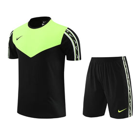 Conjunto de Treino - Nike Future Preto com Amarelo