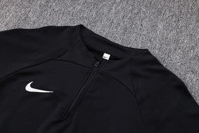 (PEÇAS SPARADAS) Conjunto de Frio NIKE - All Black - Blusa sem capuz + calça