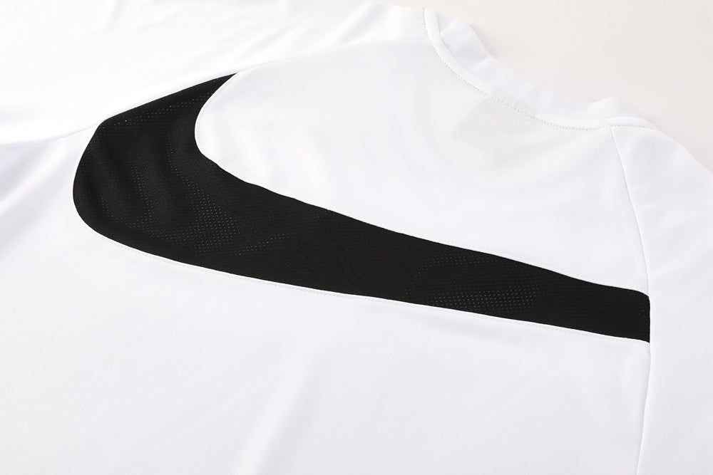 Conjunto 2026 - Nike Camisa + Short - Branco
